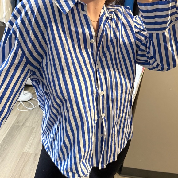 Zara Blue and White Striped Button Down Shirt - Picture 4 of 6